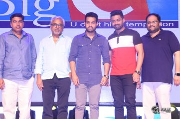 Naa Nuvve Pre Release Function Photos